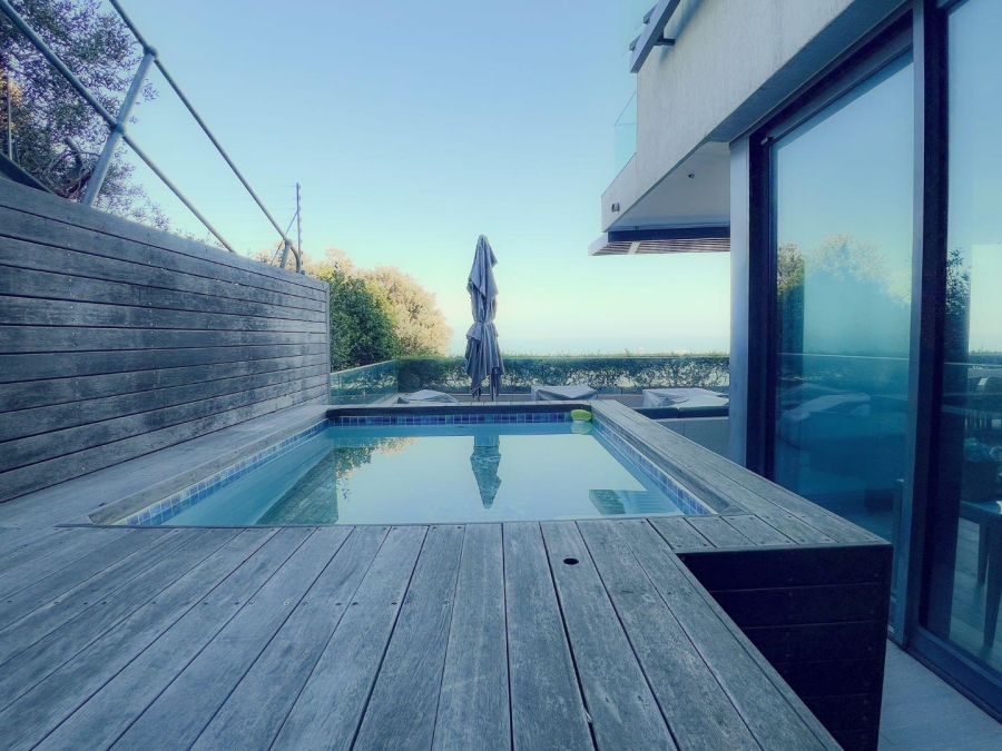 4 Bedroom Property for Sale in Clifton Western Cape